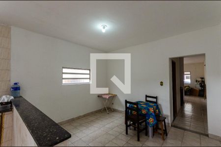 Casa à venda com 200m², 3 quartos e 2 vagasCozinha