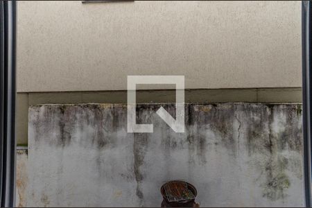 Casa à venda com 200m², 3 quartos e 2 vagasQuarto 2 - Janela