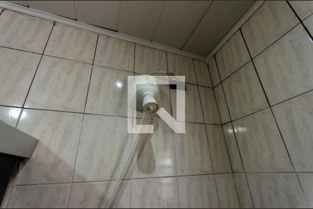 Casa à venda com 200m², 3 quartos e 2 vagasBanheiro 1