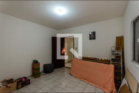 Casa à venda com 200m², 3 quartos e 2 vagasQuarto 3