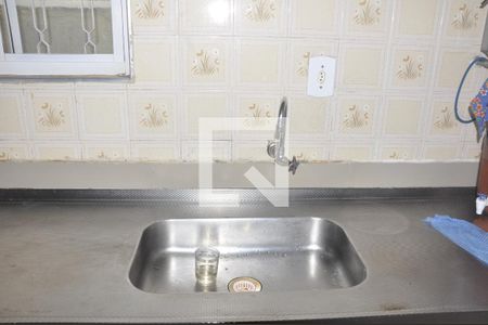 Casa à venda com 181m², 4 quartos e 2 vagasCasa 01 - Cozinha