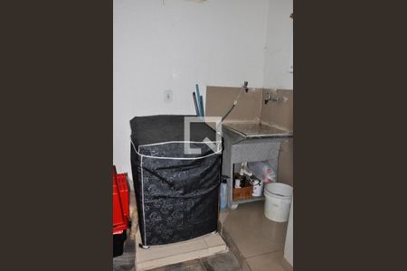 Casa à venda com 181m², 4 quartos e 2 vagasÁrea de Serviço