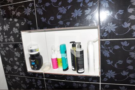 Casa à venda com 181m², 4 quartos e 2 vagasCasa 02 - Banheiro