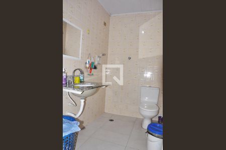 Casa à venda com 181m², 4 quartos e 2 vagasCasa 01 - Banheiro Social