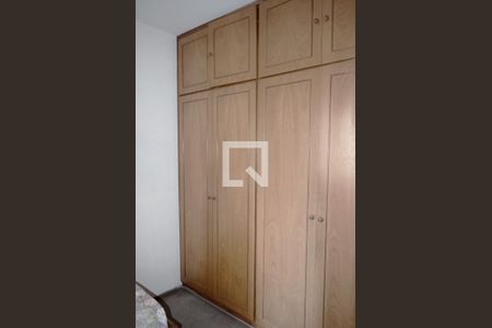 Apartamento à venda com 115m², 3 quartos e 2 vagasQuarto 2