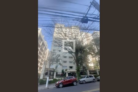 Apartamento à venda com 115m², 3 quartos e 2 vagas Apartamento à venda com 115m², 3 quartos e 2 vagasFachada