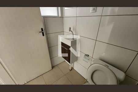 Banheiro de casa para alugar com 1 quarto, 50m² em Vila Vianelo, Jundiaí