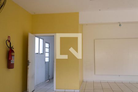 Casa de condomínio para alugar com 50m², 2 quartos e 1 vaga Casa de condomínio para alugar com 50m², 2 quartos e 1 vagaSalão de festa infantil