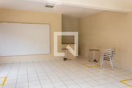 Casa de condomínio para alugar com 50m², 2 quartos e 1 vaga Casa de condomínio para alugar com 50m², 2 quartos e 1 vagaÁrea comum - Salão de festas