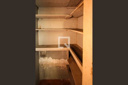 Casa à venda com 200m², 3 quartos e 4 vagasDispensa