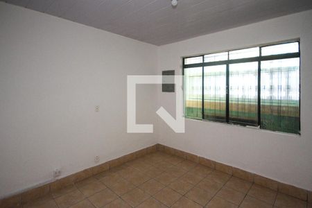 Casa à venda com 200m², 3 quartos e 4 vagasQuarto casa 02