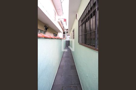 Casa à venda com 200m², 3 quartos e 4 vagascorredor externo