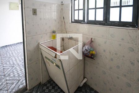 Casa à venda com 200m², 3 quartos e 4 vagasÁrea de Serviço
