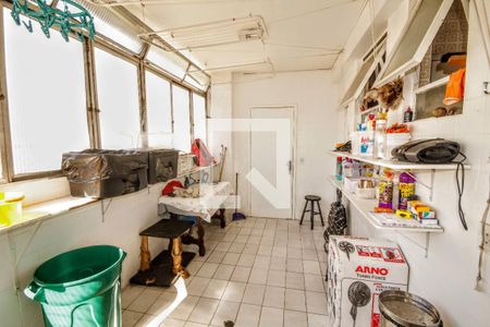 Apartamento à venda com 177m², 3 quartos e 1 vagaÁrea de Serviço