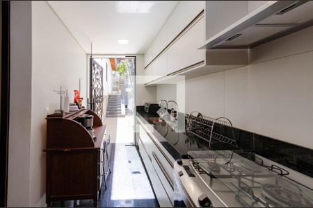 Casa à venda com 400m², 4 quartos e 3 vagasCozinha