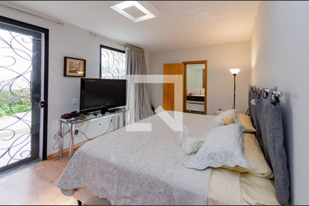 Casa à venda com 400m², 4 quartos e 3 vagasSuíte 2