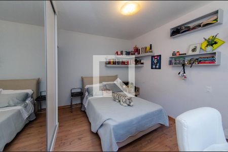 Casa à venda com 400m², 4 quartos e 3 vagasSuíte 1