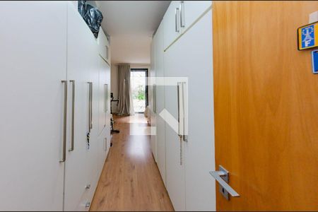 Casa à venda com 400m², 4 quartos e 3 vagasSuíte 2