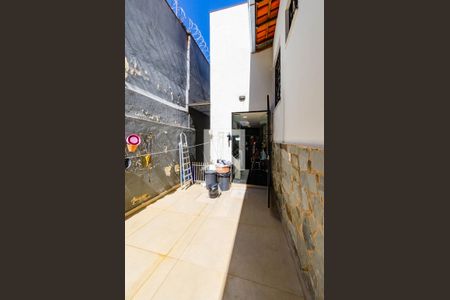 Casa à venda com 400m², 4 quartos e 3 vagasÁrea externa