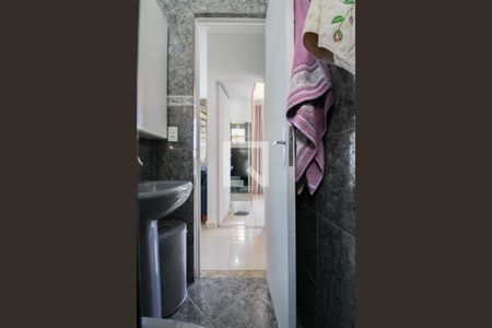 Casa à venda com 65m², 3 quartos e 1 vagaBanheiro Social