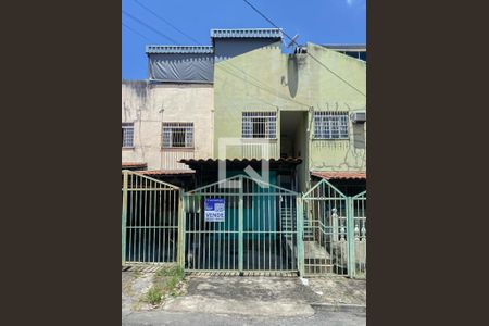 Casa à venda com 65m², 3 quartos e 1 vagaFachada