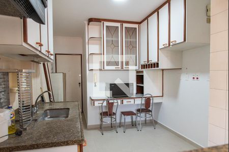 Apartamento para alugar com 104m², 3 quartos e 1 vagaCozinha