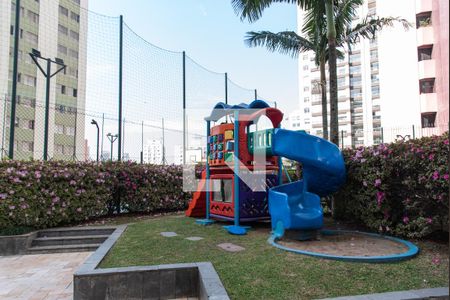 Apartamento para alugar com 104m², 3 quartos e 1 vagaPlayground