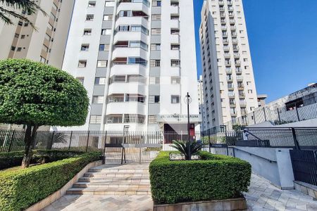 Apartamento para alugar com 104m², 3 quartos e 1 vagaFachada