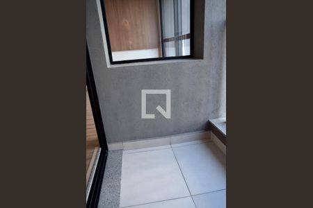 Varanda da sala de kitnet/studio à venda com 1 quarto, 30m² em Pinheiros, São Paulo