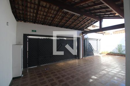 Garagem de casa à venda com 4 quartos, 195m² em Jardim Consorcio, São Paulo