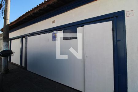 Fachada de casa à venda com 4 quartos, 195m² em Jardim Consorcio, São Paulo