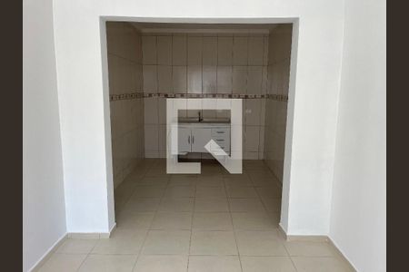 Apartamento à venda com 150m², 4 quartos e sem vagaSala