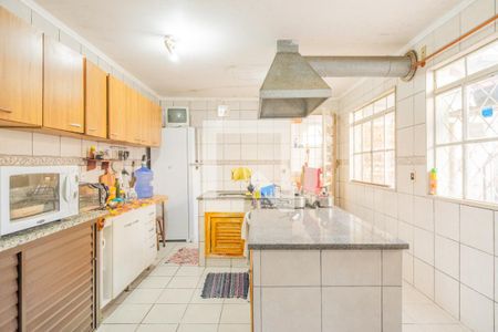 Casa à venda com 174m², 4 quartos e 2 vagasCozinha