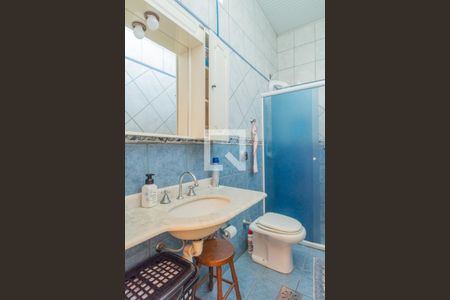 Casa à venda com 174m², 4 quartos e 2 vagasBanheiro 2