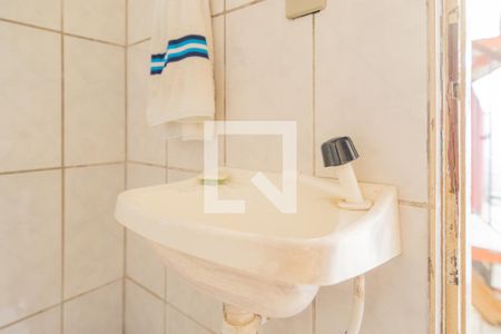 Casa à venda com 174m², 4 quartos e 2 vagasLavabo