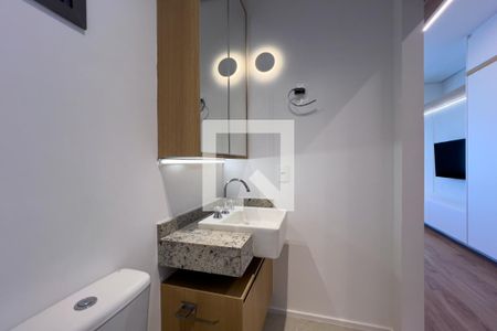 Banheiro de kitnet/studio para alugar com 1 quarto, 30m² em Vila Mariana, São Paulo