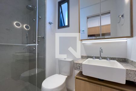 Banheiro de kitnet/studio para alugar com 1 quarto, 30m² em Vila Mariana, São Paulo