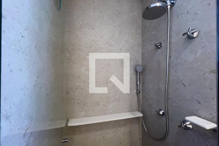 Banheiro de kitnet/studio para alugar com 1 quarto, 30m² em Vila Mariana, São Paulo