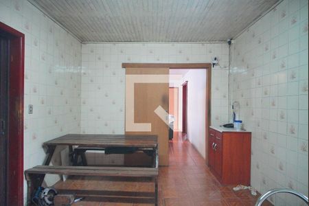 Casa à venda com 170m², 3 quartos e 5 vagasCozinha 