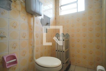 Casa à venda com 170m², 3 quartos e 5 vagasBanheiro