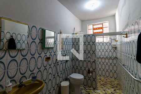 Casa para alugar com 232m², 3 quartos e 4 vagas Casa para alugar com 232m², 3 quartos e 4 vagasBanheiro