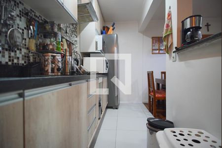 Apartamento à venda com 56m², 2 quartos e 1 vagaCozinha
