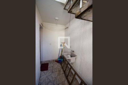 Casa para alugar com 80m², 2 quartos e sem vagaÁrea de Serviço