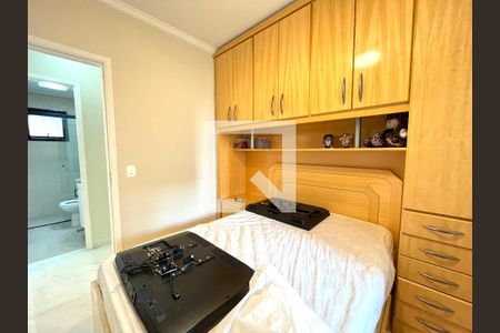 Apartamento à venda com 77m², 3 quartos e 2 vagas Apartamento à venda com 77m², 3 quartos e 2 vagasQuarto 3