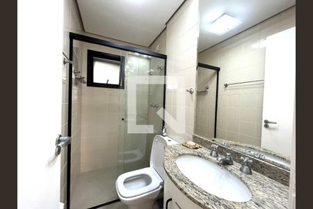 Apartamento à venda com 77m², 3 quartos e 2 vagas Apartamento à venda com 77m², 3 quartos e 2 vagasBanheiro Corredor