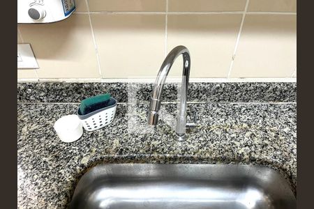 Apartamento à venda com 77m², 3 quartos e 2 vagas Apartamento à venda com 77m², 3 quartos e 2 vagasCozinha