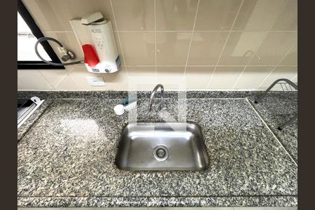 Apartamento à venda com 77m², 3 quartos e 2 vagas Apartamento à venda com 77m², 3 quartos e 2 vagasCozinha