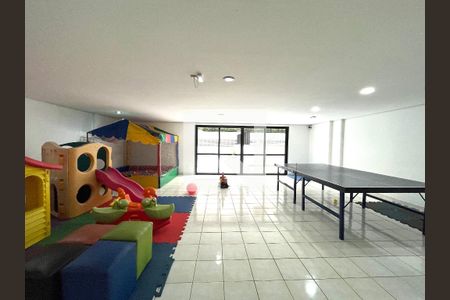Apartamento à venda com 77m², 3 quartos e 2 vagas Apartamento à venda com 77m², 3 quartos e 2 vagasÁrea comum - Brinquedoteca