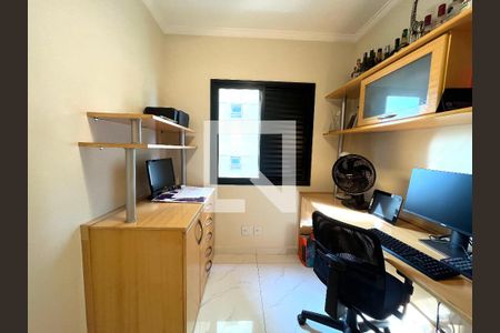 Apartamento à venda com 77m², 3 quartos e 2 vagas Apartamento à venda com 77m², 3 quartos e 2 vagasQuarto 2