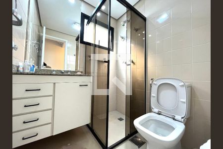 Apartamento à venda com 77m², 3 quartos e 2 vagas Apartamento à venda com 77m², 3 quartos e 2 vagasBanheiro da Suíte